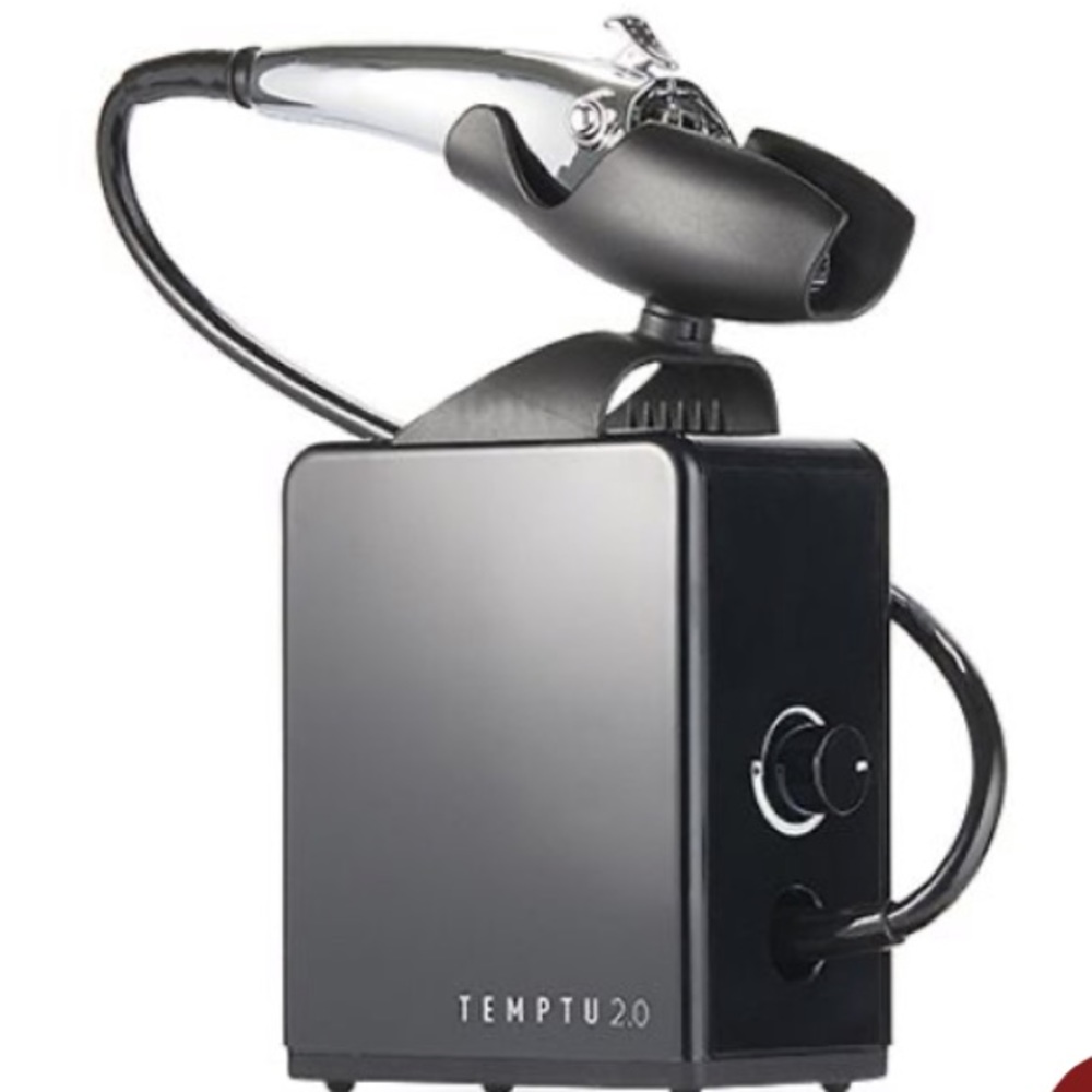 Temptu Pro Airbrush Makeup System